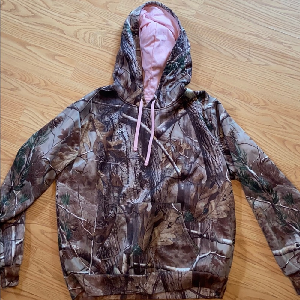 sweatshirt